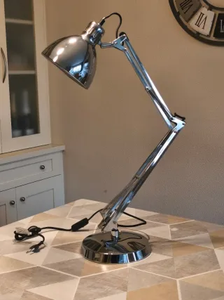 Flexo de escritorio cromado