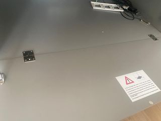 Mueble TV flotante gris