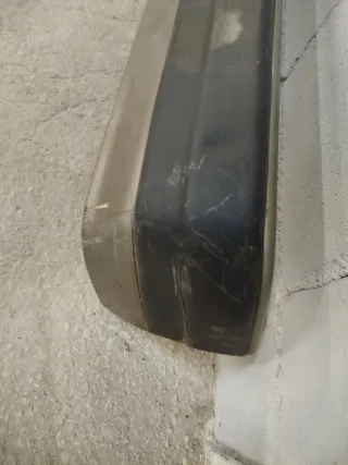 Defensa trasera Mercedes 190