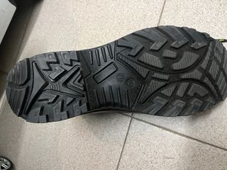 Botas de seguridad negras y amarillas talla 40