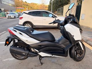 Yamaha Xmax 300cc 2022