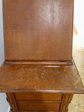 Máquina de coser Singer antigua