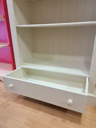 Estantería madera maciza vintage con cajón blanco