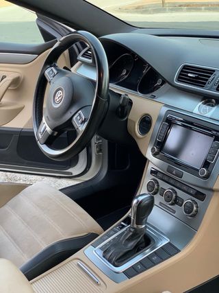 Volkswagen Passat CC 2012