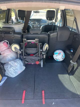 Renault Grand Scenic 2013