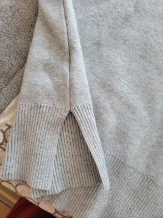 Jersey gris cuello alto