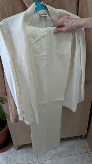 Traje lino beige T38