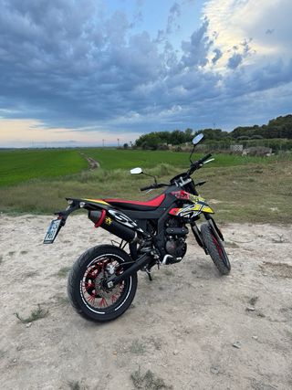 Aprilia SX 125 4T Supermotard