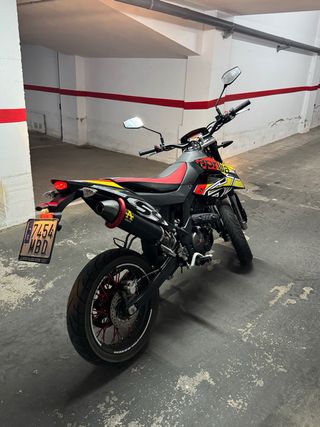 Aprilia SX 125 4T Supermotard