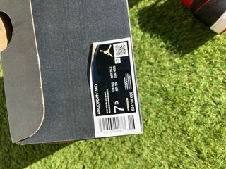 Air Jordan 1 Mid Gym Red Black