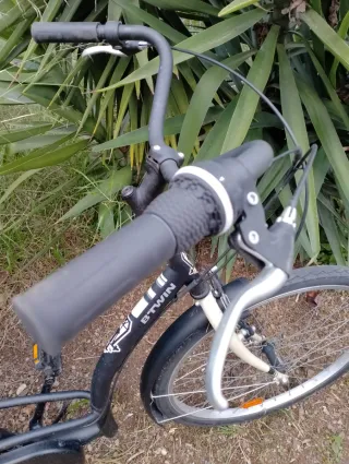 Bicicleta Paseo Btwin Negra