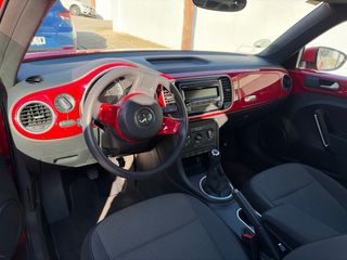 Volkswagen Beetle 2013