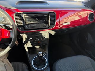 Volkswagen Beetle 2013