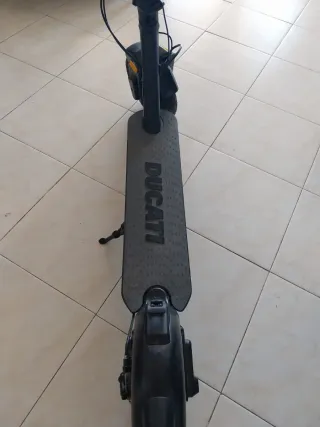 Patinete Eléctrico Ducati