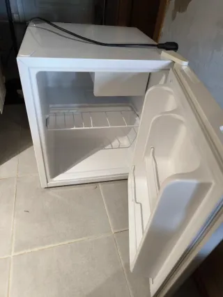 Nevera Kunft pequeña