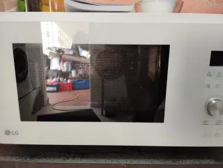 Horno Microondas LG con Convección, no usado