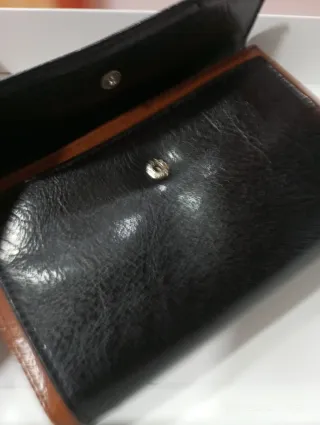 Cartera de piel artesanal mujer