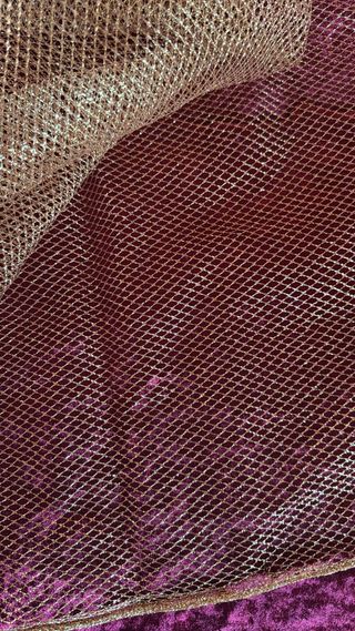 Tela Malla Dorada para Tocado Virgen