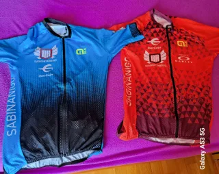 Lote Accesorios Ciclismo: Bidones  Portabidones