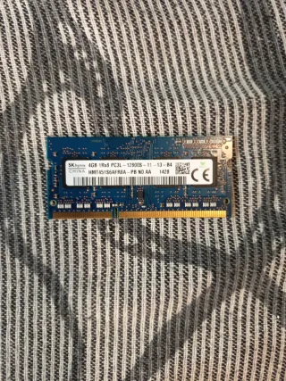 SK hynix 4GB DDR3L SO-DIMM