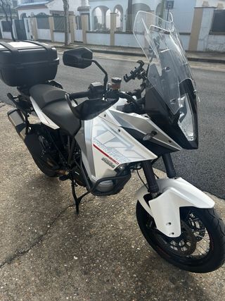 KTM 1290 Super Adventure T