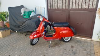 Vespa SL