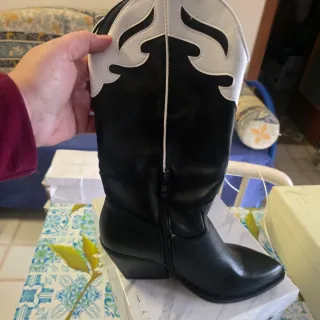 Stivali donna neri e bianchi