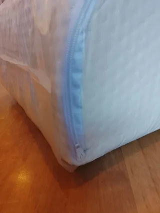 Almohada Ortopédica Piernas Azul/Blanco