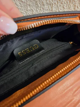 Bolso Guess Beige y Marrón