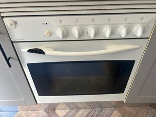 Horno con vitro TEKA