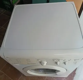 Lavatrice Indesit 8kg Classe A+ 1000 Giri