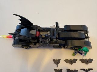 Lego Batmóvil con Joker y accesorios