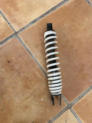 Amortiguador Trasero Jog