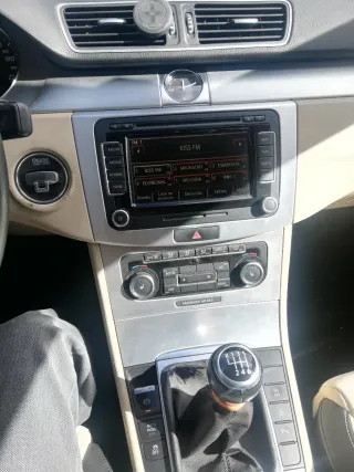 Volkswagen Passat CC 2011