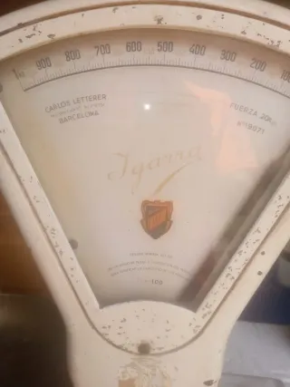 Báscula antigua Jgarra Carlos Letterer 1950