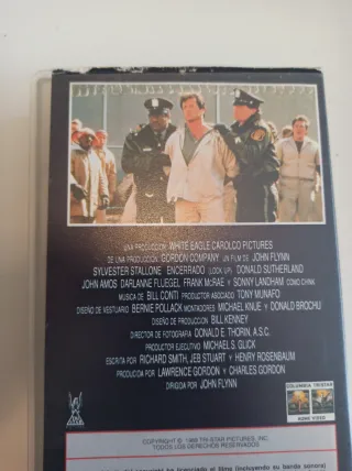 Película VHS Stallone Encerrado