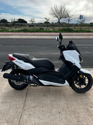 Yamaha XMAX 125 Blanca 2015