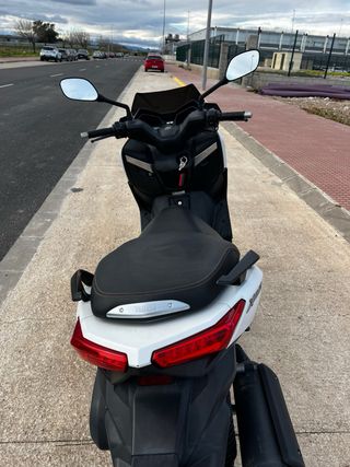 Yamaha XMAX 125 Blanca 2015