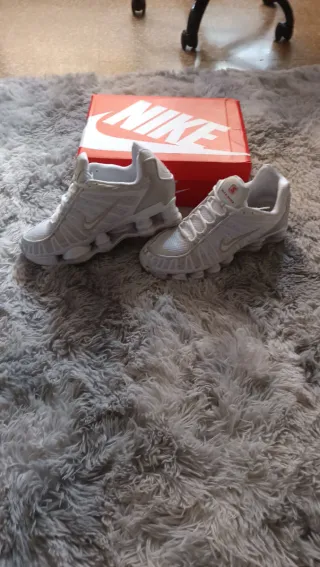 Nike Shox Blancas