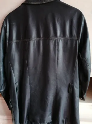 Chaqueta de cuero hombre negra