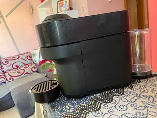 Cafetera Nespresso Vertuo Pop Negra