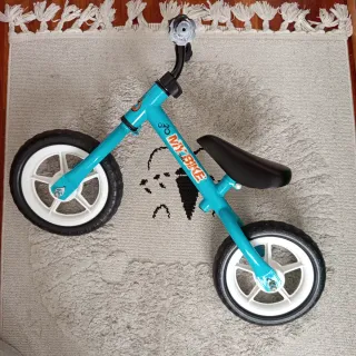 Bici sin pedales azul