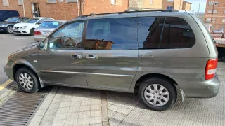 KIA Carnival 2004