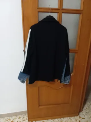 Giacca donna nera e jeans vestibilità L XL