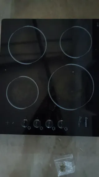 Horno y placa vitrocerámica Ideal