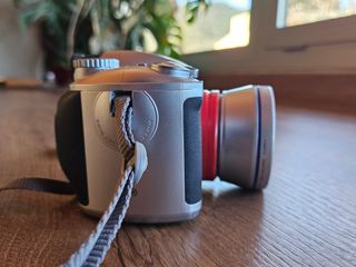 Camara Fujifilm FinePix S304 + 3 tarjetas xD