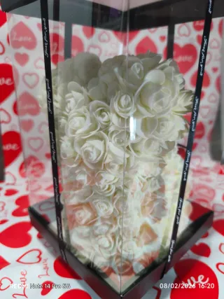 Oso de peluche de rosas para San Valentín