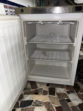 Congelatore COOL HEAD