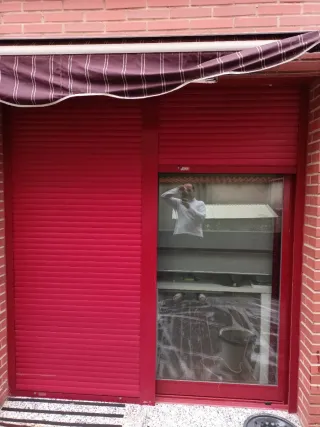 Conjunto 2 Ventanas, 2 cristaleras y 1 puerta.