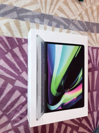 Caja Original MacBook Pro 13” M2 Vacía